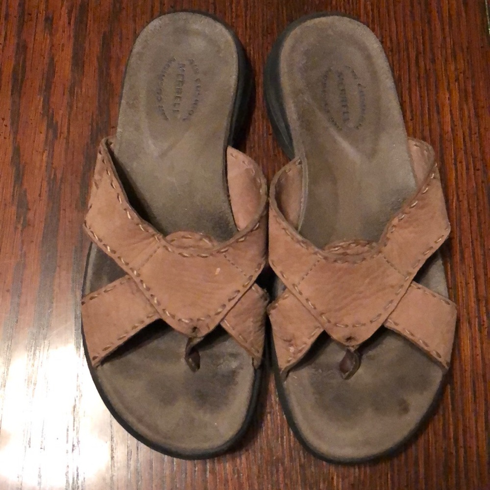 Merrill Air Cushion Sandals